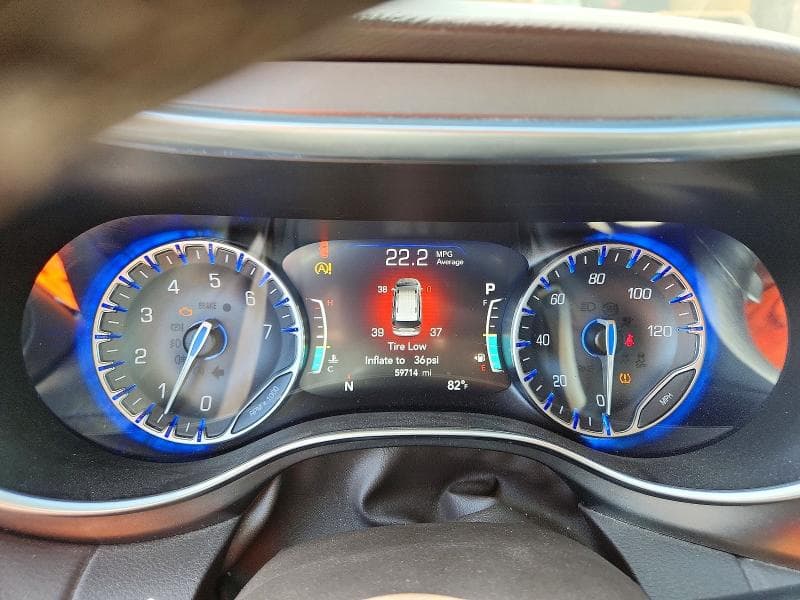2019 CHRYSLER PACIFICA TOURING L PLUS 9