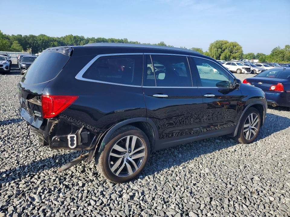 2017 HONDA PILOT TOURING 3