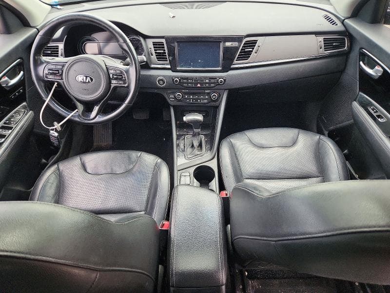 2018 KIA NIRO TOURING 8