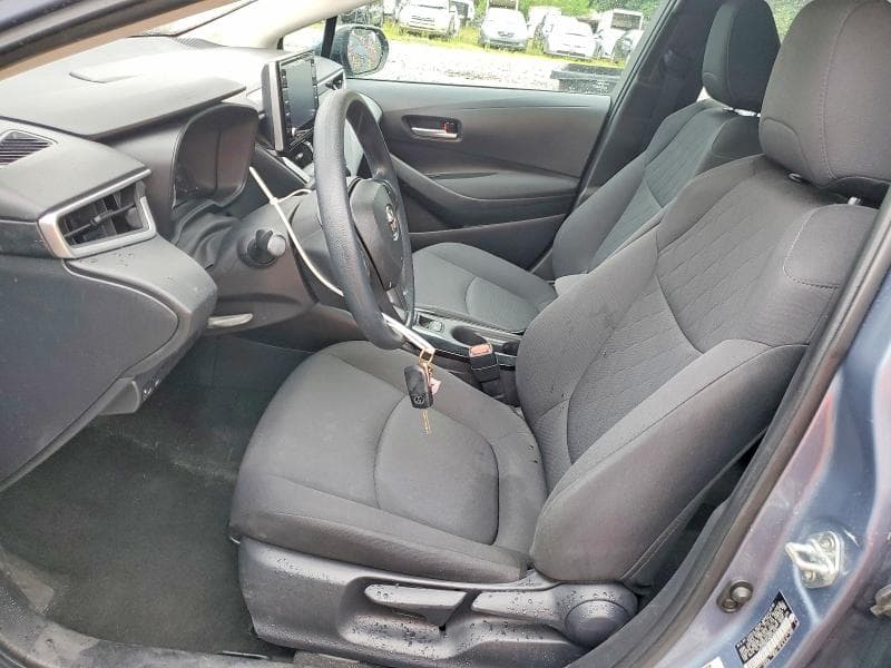 2021 TOYOTA COROLLA LE 7
