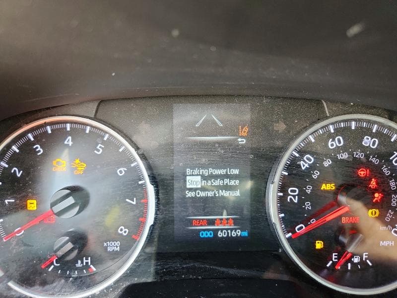 2022 TOYOTA RAV4 LE 9