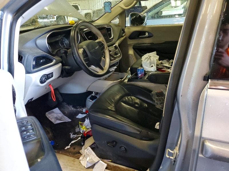 2020 CHRYSLER PACIFICA LIMITED 7