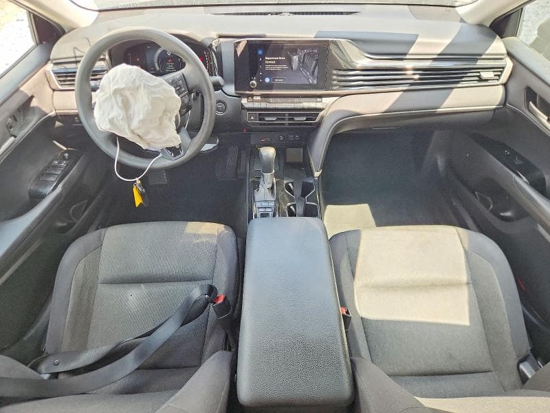2025 TOYOTA CAMRY LE 8