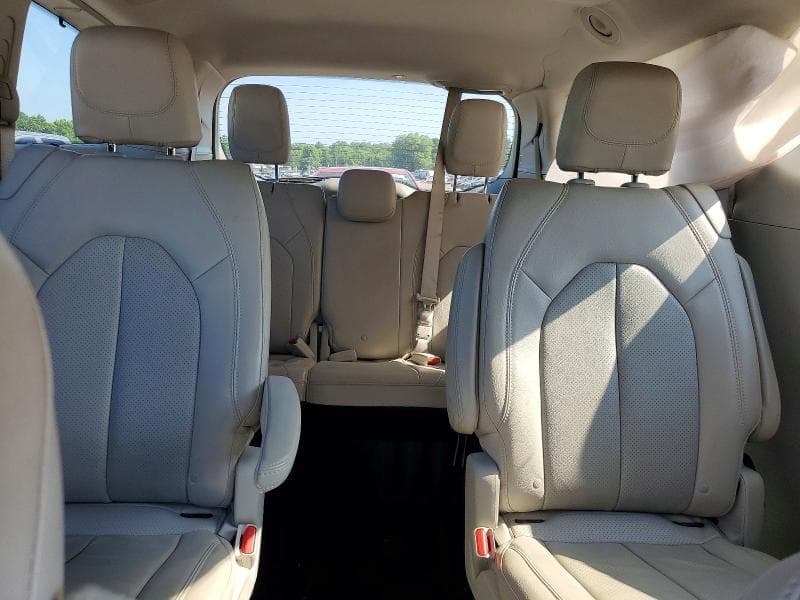 2018 CHRYSLER PACIFICA TOURING L 10
