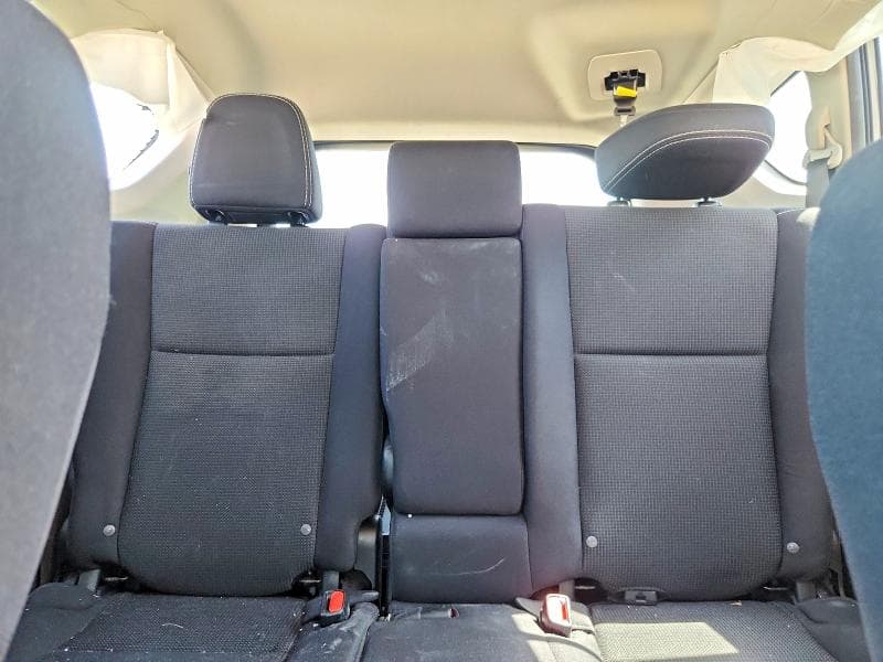2018 TOYOTA RAV4 XLE 10