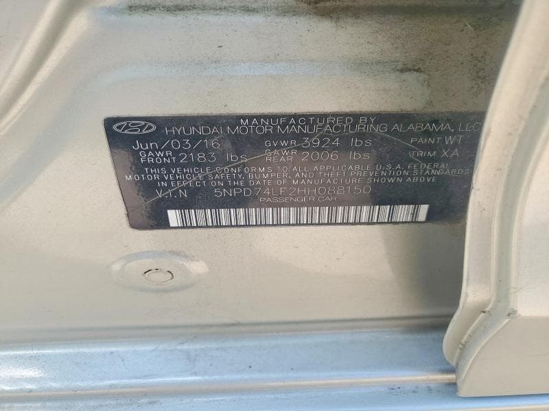 2017 HYUNDAI ELANTRA SE 12