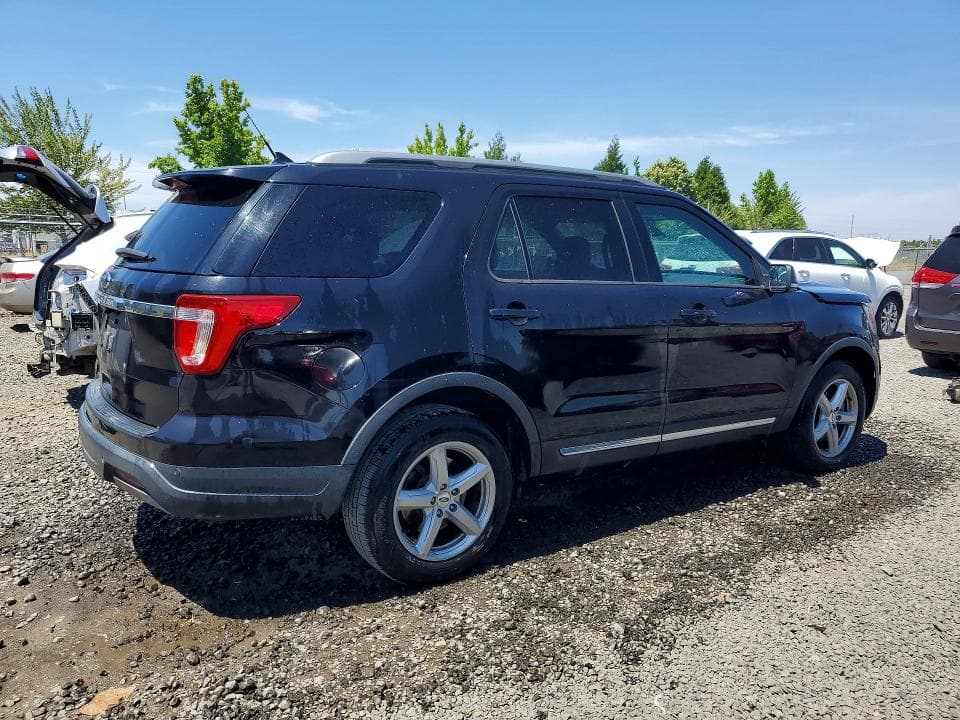 2019 FORD EXPLORER XLT 3