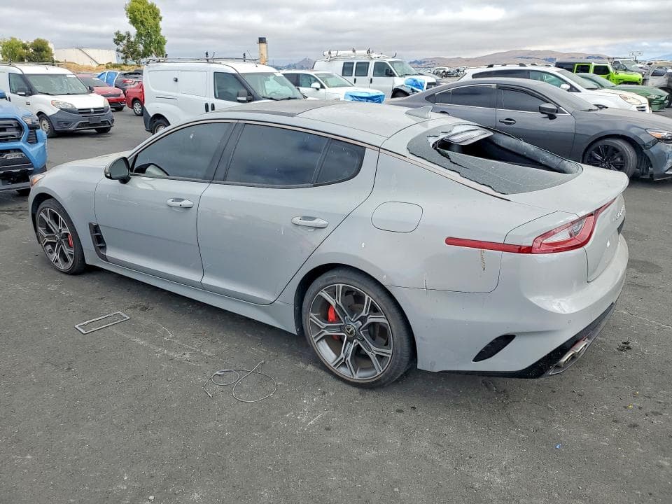 2021 KIA STINGER GT2 2
