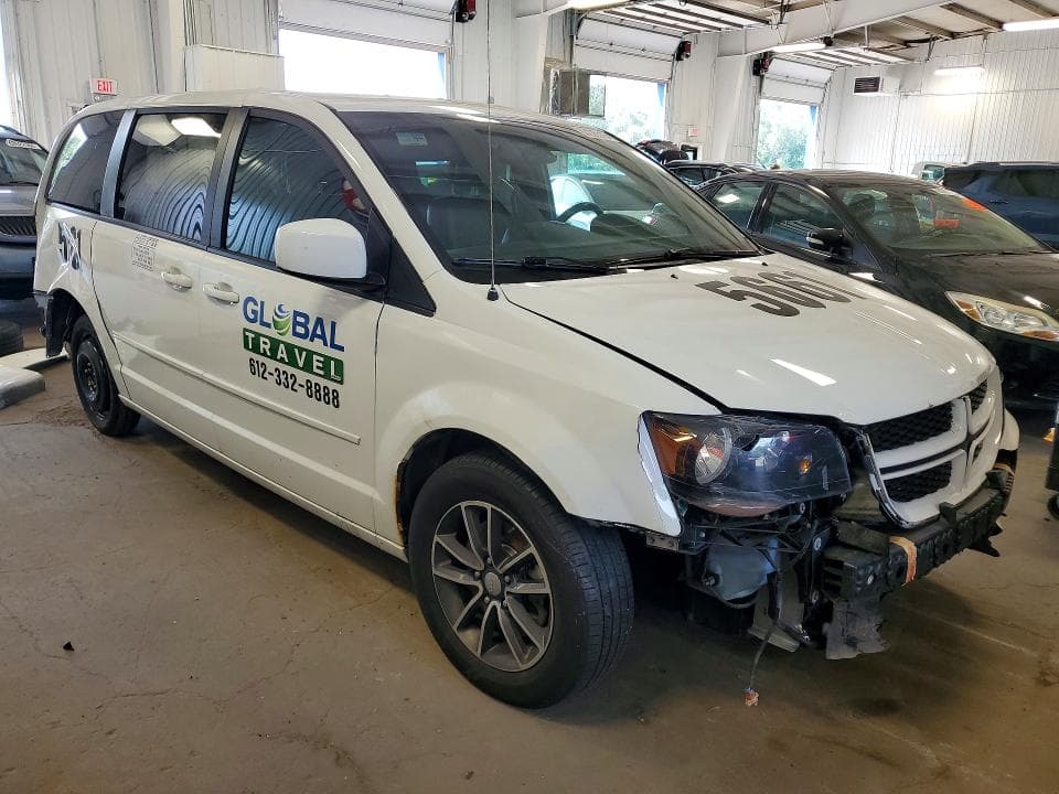 2017 DODGE GRAND CARAVAN GT 4