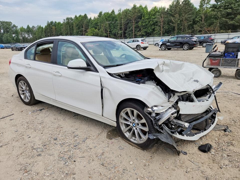 2018 BMW 320 XI 4