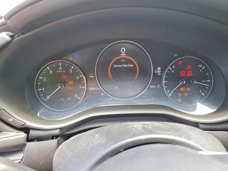 2020 MAZDA 3 PREMIUM 9