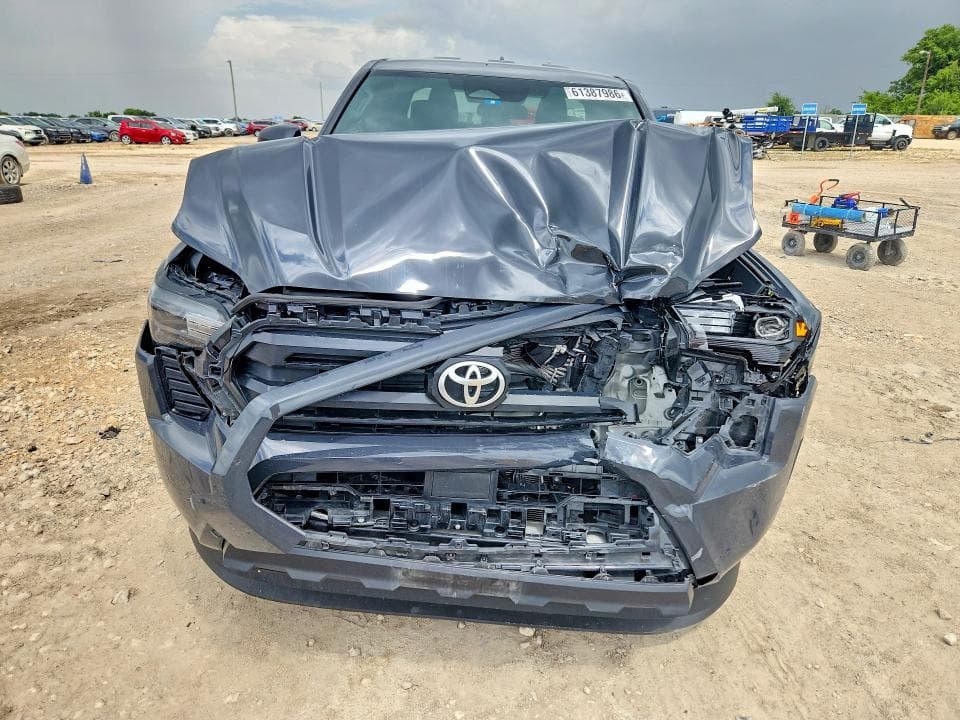 2025 TOYOTA TACOMA SR 5