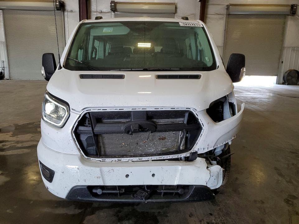 2026 FORD TRANSIT T-350 5