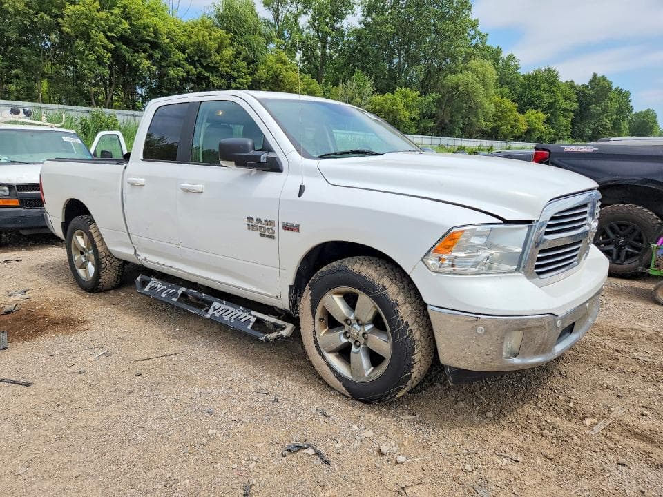 2019 RAM 1500 CLASSIC SLT 4
