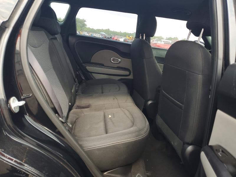 2018 KIA SOUL + 10