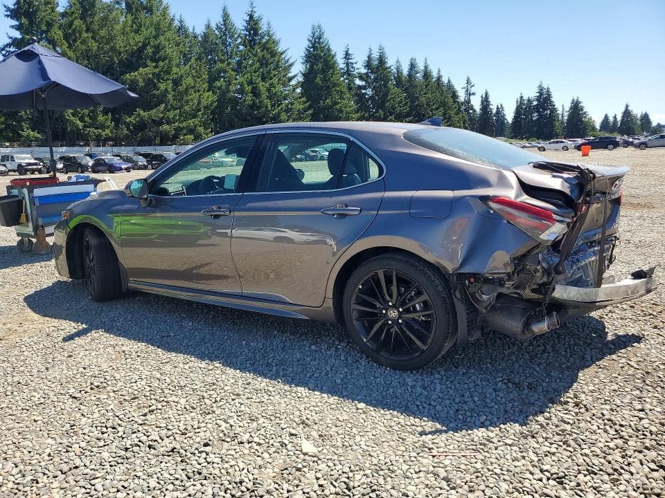 2023 TOYOTA CAMRY XSE 2