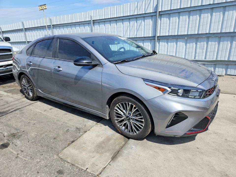 2022 KIA FORTE GT LINE 4