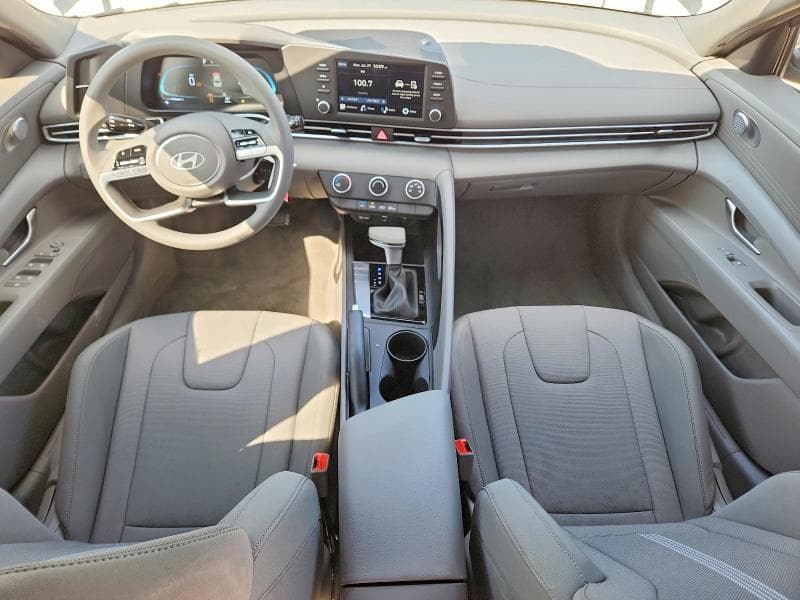 2026 HYUNDAI ELANTRA SE 8
