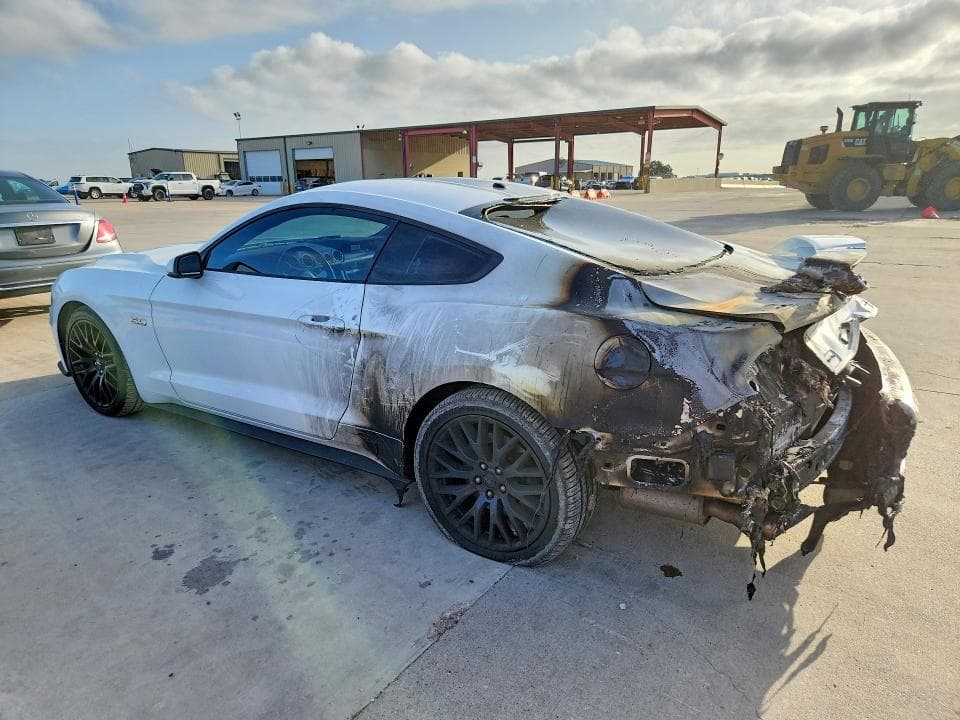 2019 FORD MUSTANG GT 2