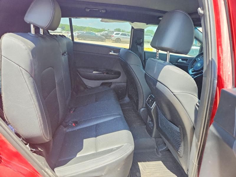 2022 KIA SPORTAGE S 10