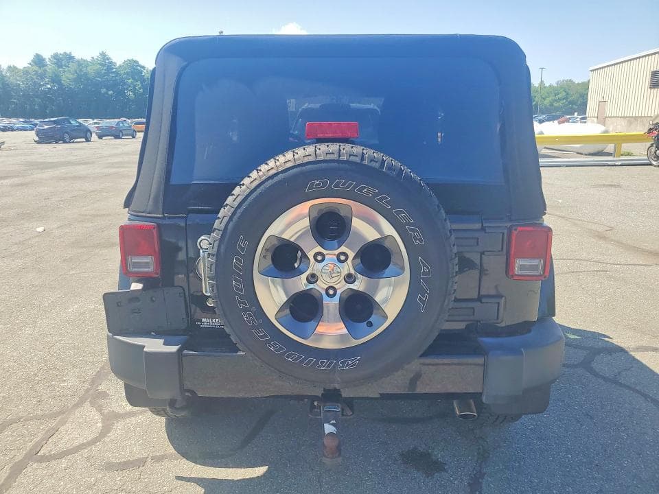 2017 JEEP WRANGLER SAHARA 6