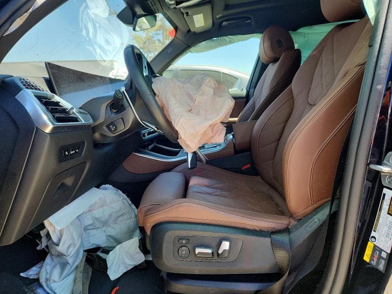 2026 BMW X5 XDRIVE50E 7