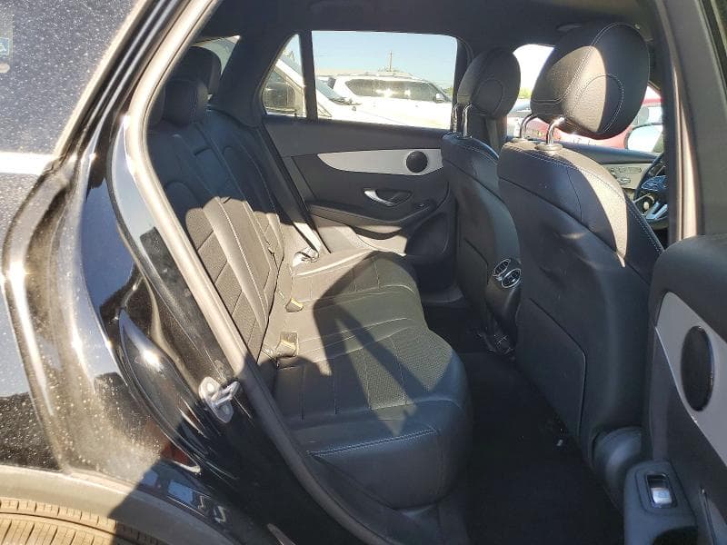 2021 MERCEDES-BENZ GLC 300 300 11