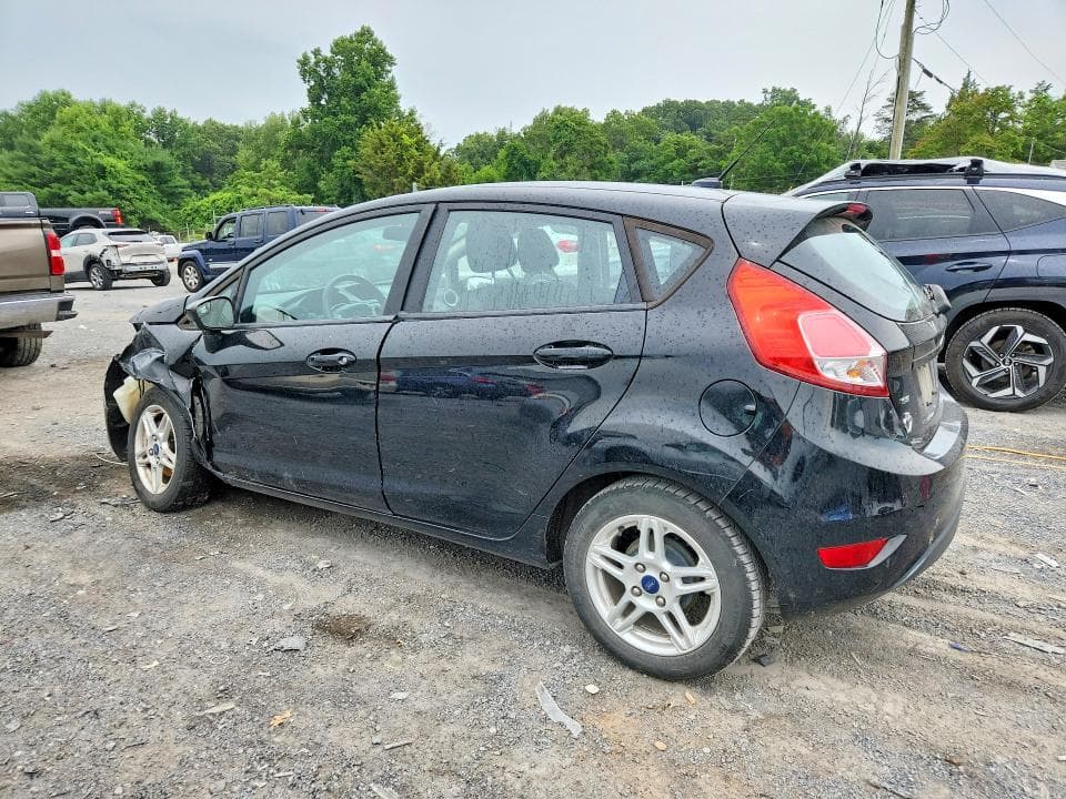 2018 FORD FIESTA SE 2