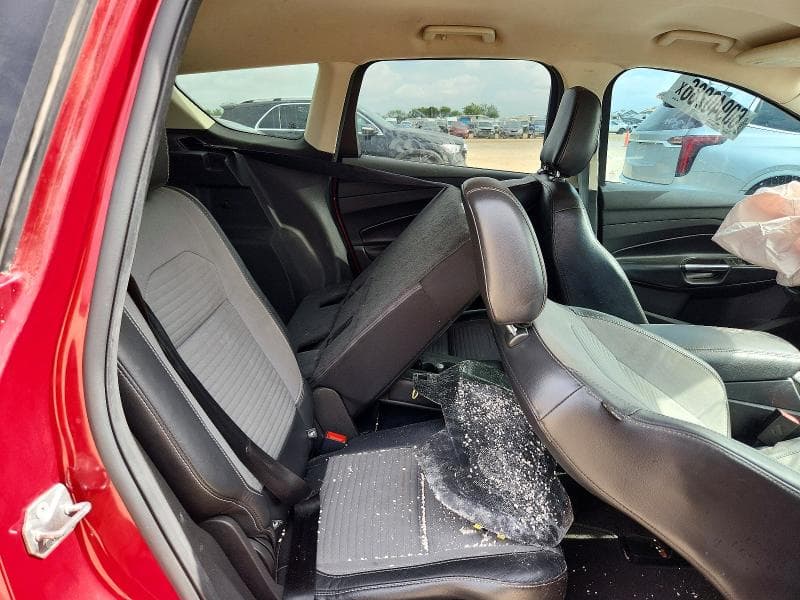 2019 FORD ESCAPE SE 10