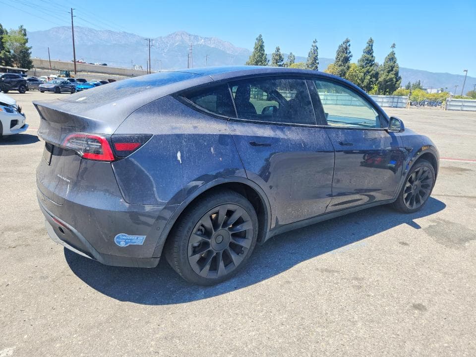 2021 TESLA MODEL Y 3