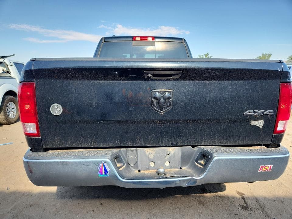 2020 RAM 1500 CLASSIC SLT 6