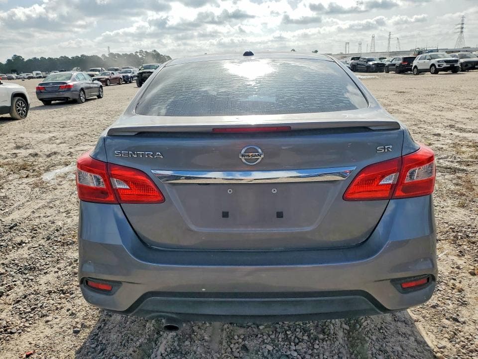 2018 NISSAN SENTRA SR 6