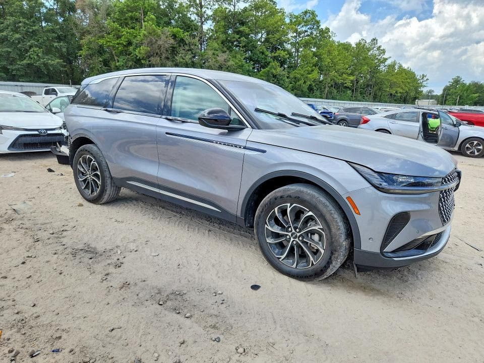 2024 LINCOLN NAUTILUS PREMIERE 4