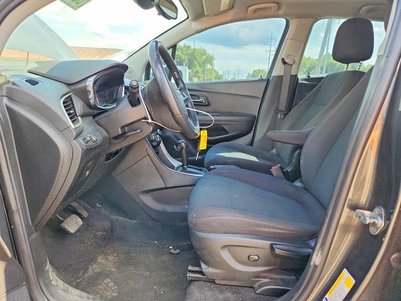 2020 CHEVROLET TRAX LS 7