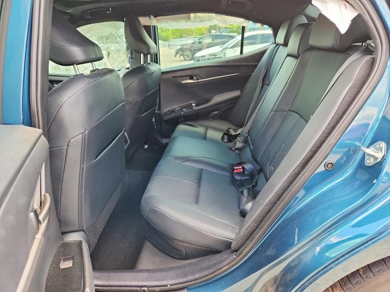 2025 TOYOTA CAMRY XSE 10