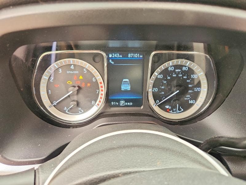 2019 NISSAN TITAN PRO-4X 9