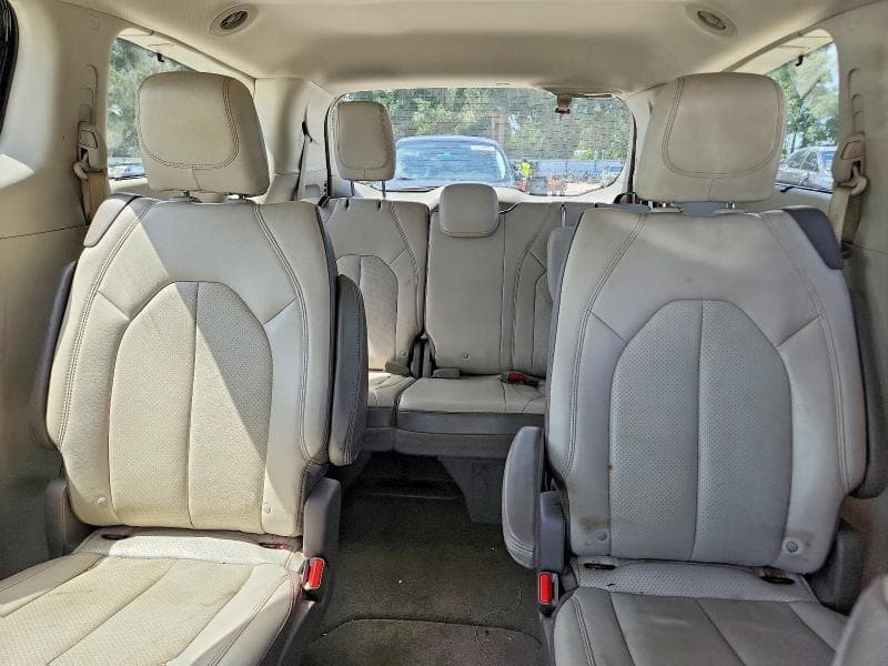 2017 CHRYSLER PACIFICA TOURING L PLUS 10