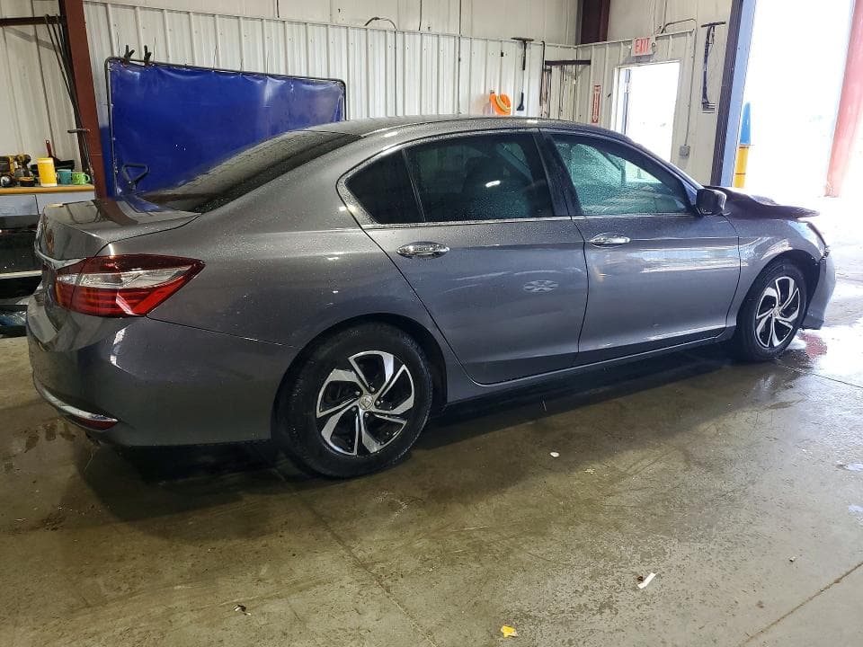 2017 HONDA ACCORD LX 3