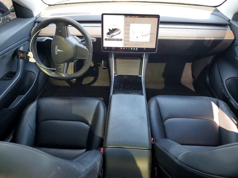 2018 TESLA MODEL 3 8