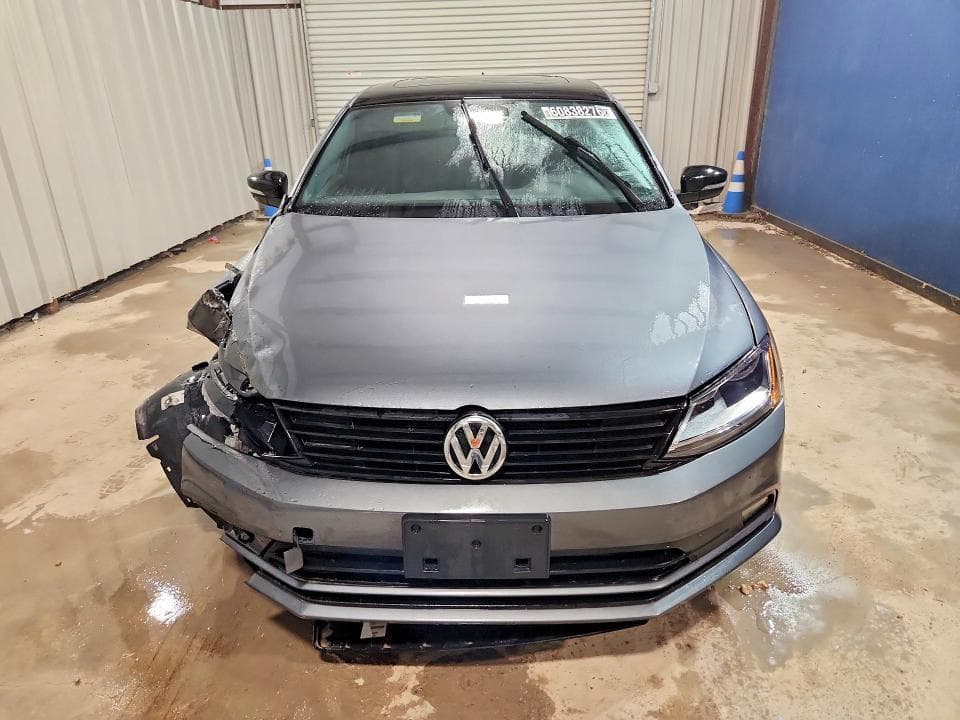 2018 VOLKSWAGEN JETTA SPORT 5