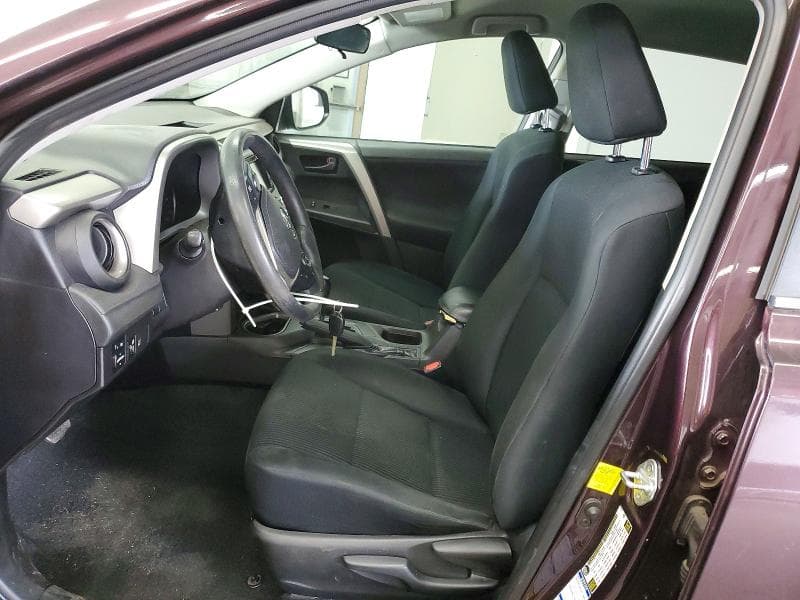 2017 TOYOTA RAV4 LE 7