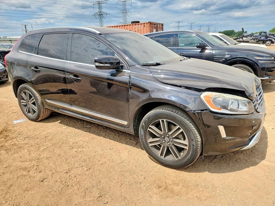 2017 VOLVO XC60 T5 DYNAMIC 4
