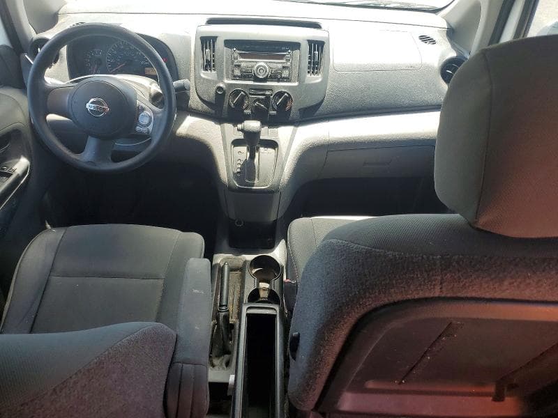 2017 NISSAN NV200 SV 8