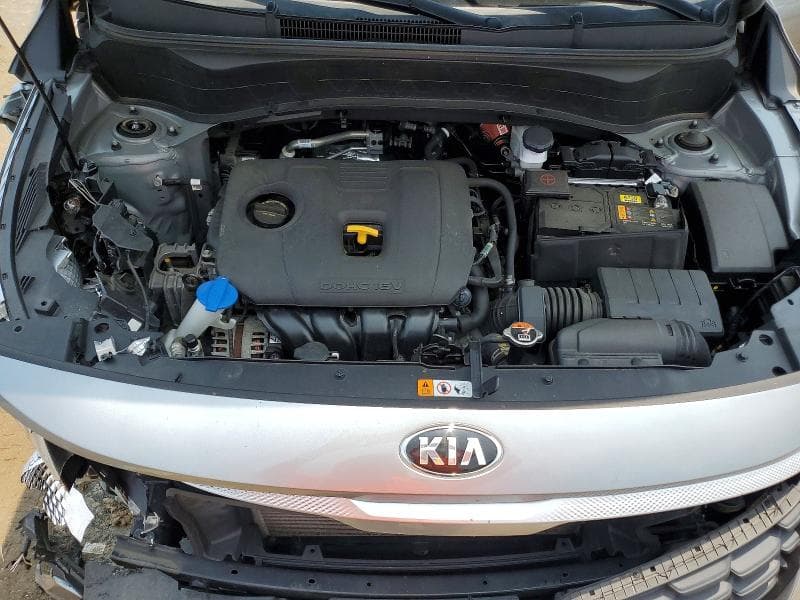 2021 KIA SELTOS LX 12