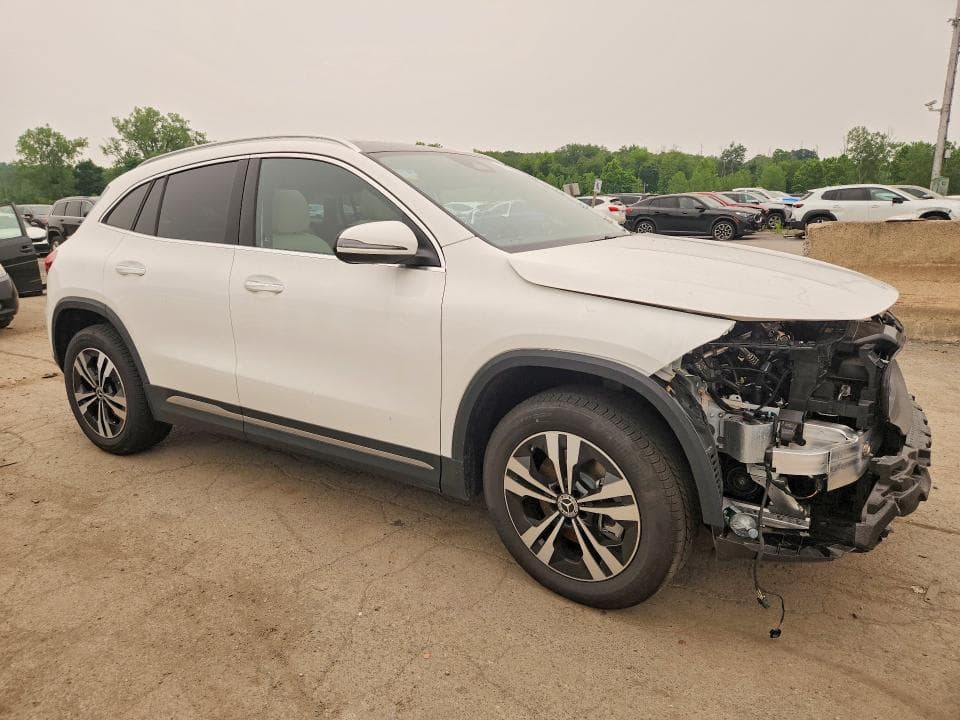 2026 MERCEDES-BENZ GLA 250 4MATIC 4