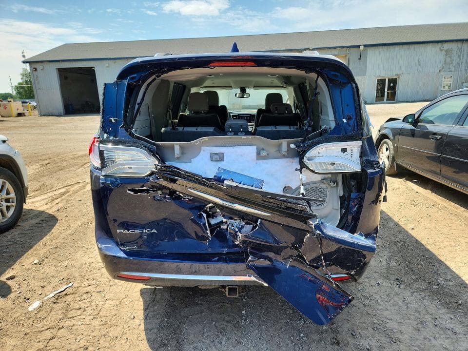 2019 CHRYSLER PACIFICA TOURING L PLUS 6