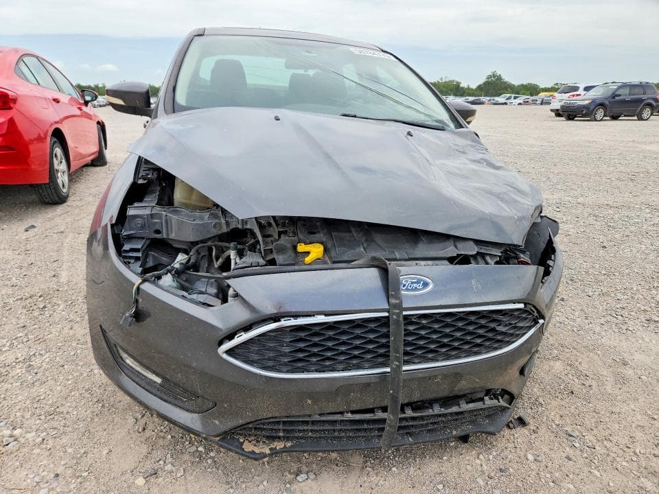 2017 FORD FOCUS SEL 5