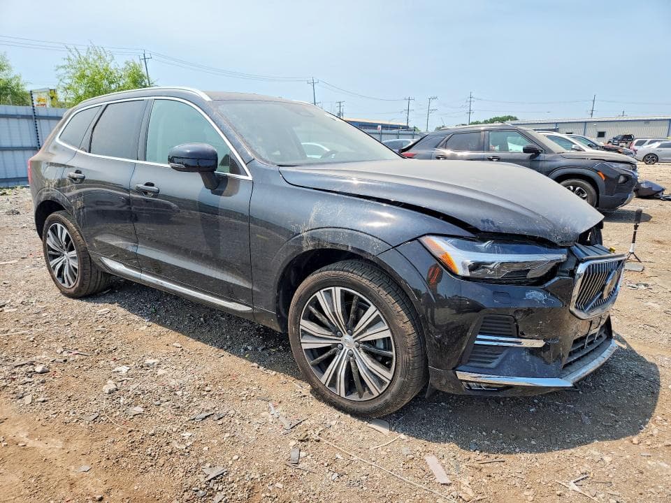 2023 VOLVO XC60 PLUS 4