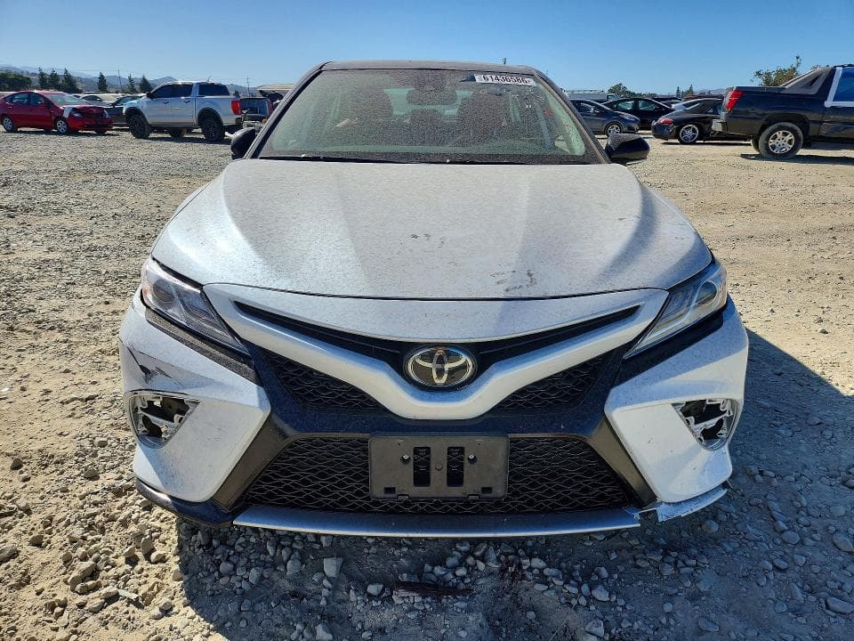 2020 TOYOTA CAMRY XSE 5