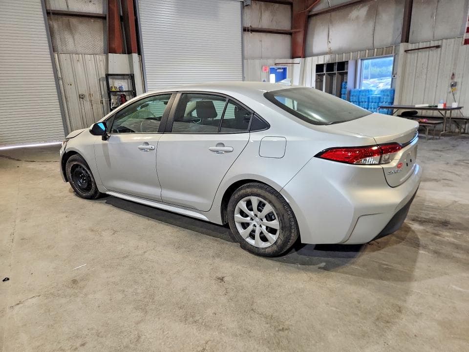 2025 TOYOTA COROLLA LE 2